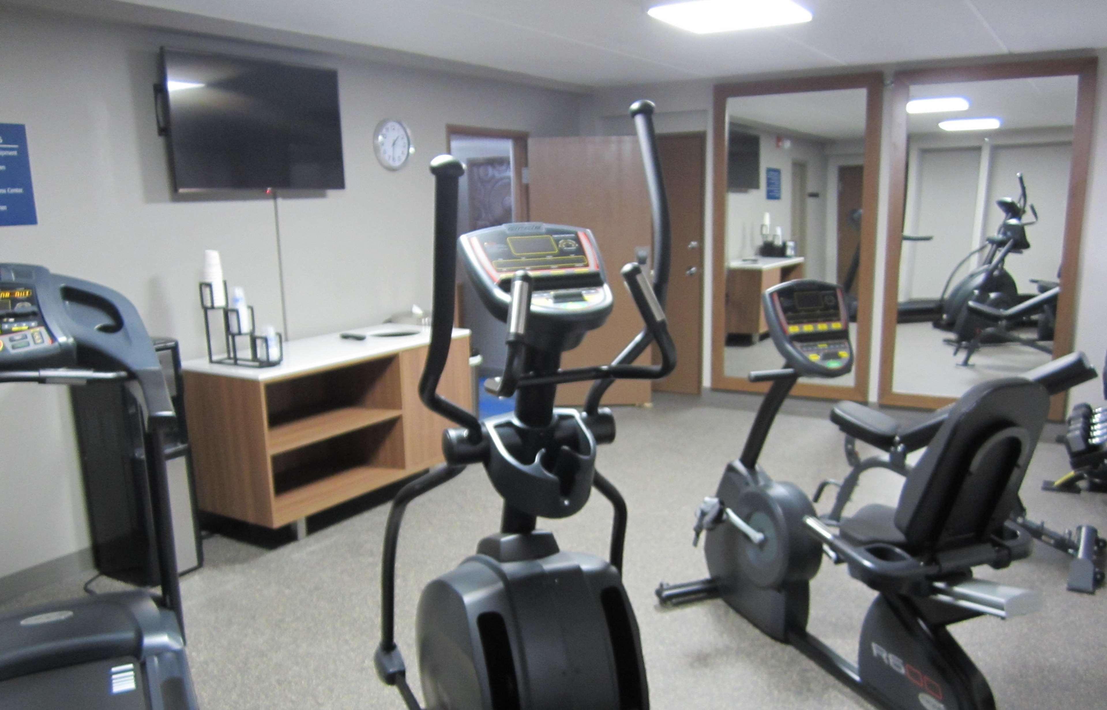 Waterford Best Western Atlanta-Marietta Ballpark Hotel מראה חיצוני תמונה